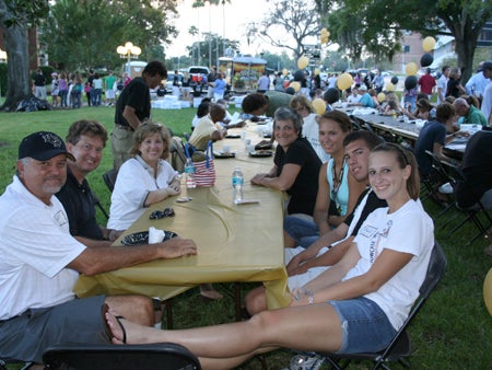 Students and their families enjoyed dinner at the Reflecting Pond.