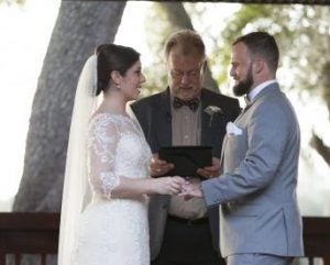 officiant-profile