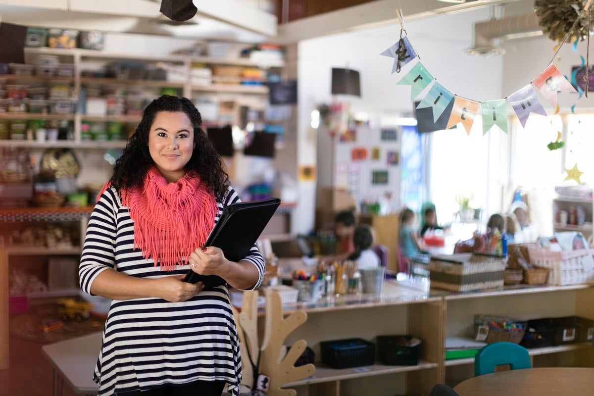 UCF Online affords students highly flexible learning opportunities that allow them to meet educational, family and work responsibilities on their own terms. (Photo by Scott Cook)