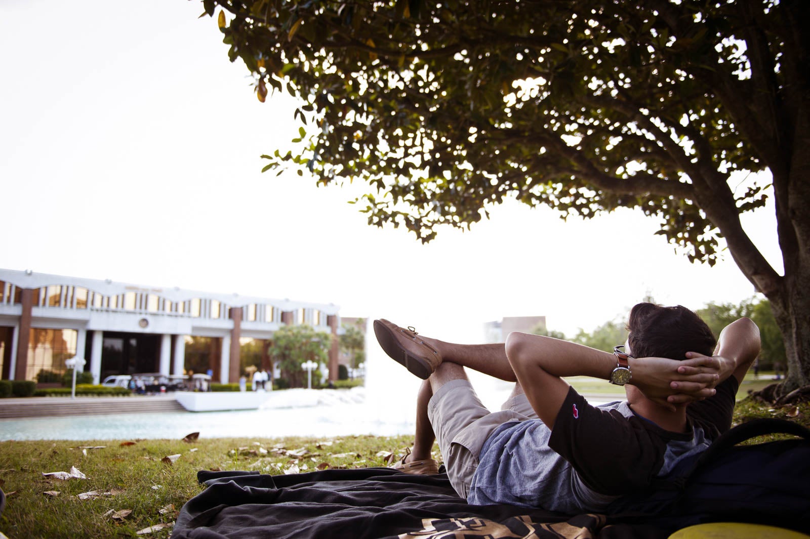 ucf-best-of-photos-relaxing-relfecting-pond ucf-best-of-photos-relaxing-relfecting-pond