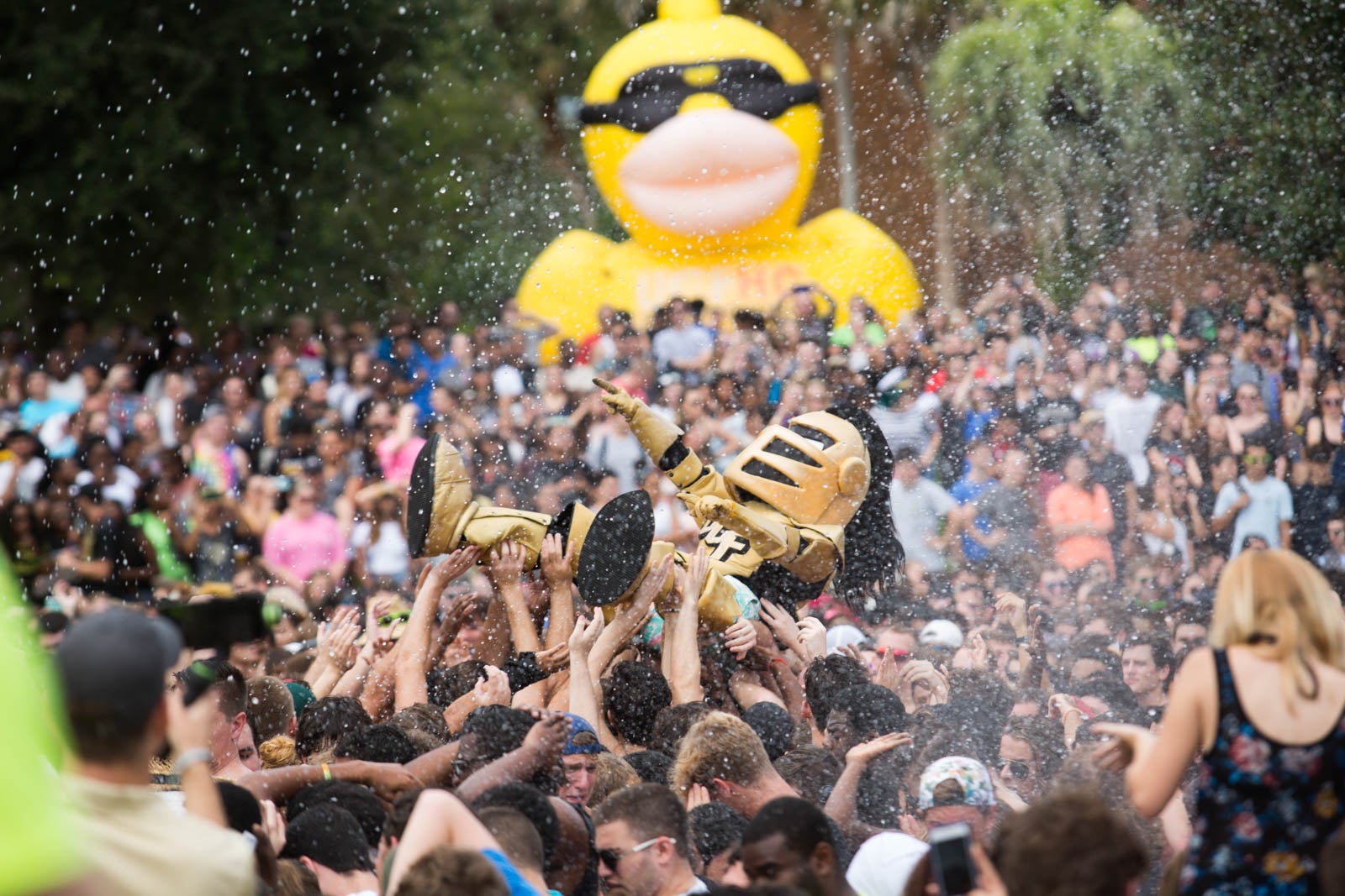 ucf-best-of-photos-spirit-splash-2016 ucf-best-of-photos-spirit-splash-2016