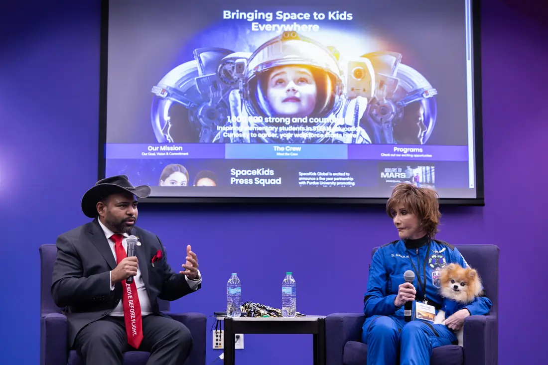 Zaheer Ali and Sharon Hagle speaking on a panel at the NSS Space Settlement Conference in 2025.