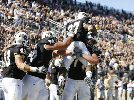 November 14, 2009: during game action between the UCF Knights and the Houston Cougars. Central Florida defeated Houston 37-32 at the Bright House Network Stadium in Orlando, Fl