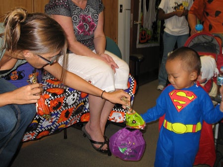 trick or treating superman 450x228