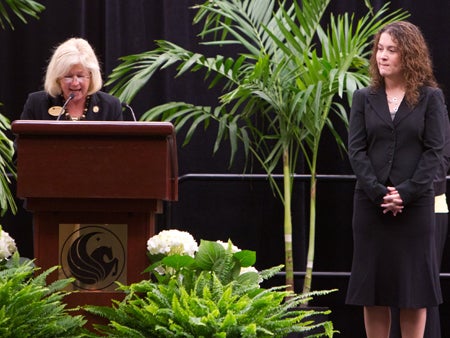 UCF Daytona Nursing Student Kelly Lipscomb, College of Nursing 2011 Founders' Day Award Recipient