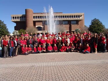 Many Student Development and Enrollment Services faculty and staff joined Waldrop for the photo opportunity.