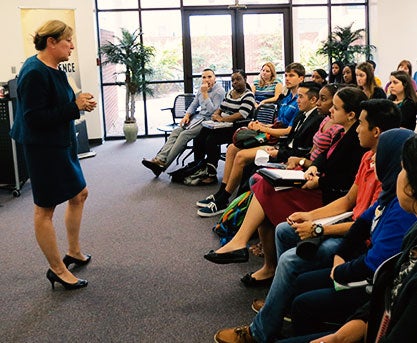 Therese Gearhart, '85, engages with students at a recent #UCFBusiness Dean's Leadership Class.