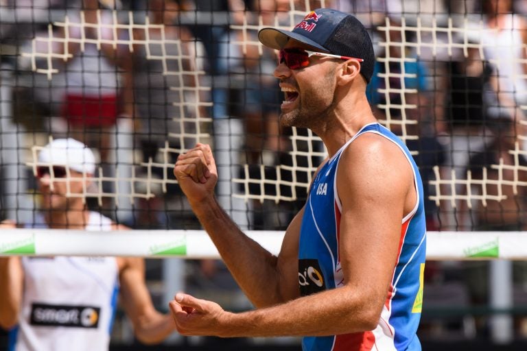 6-11-16 Phil Dalhausser celebrates vs Gibb Patterson quarterfinals