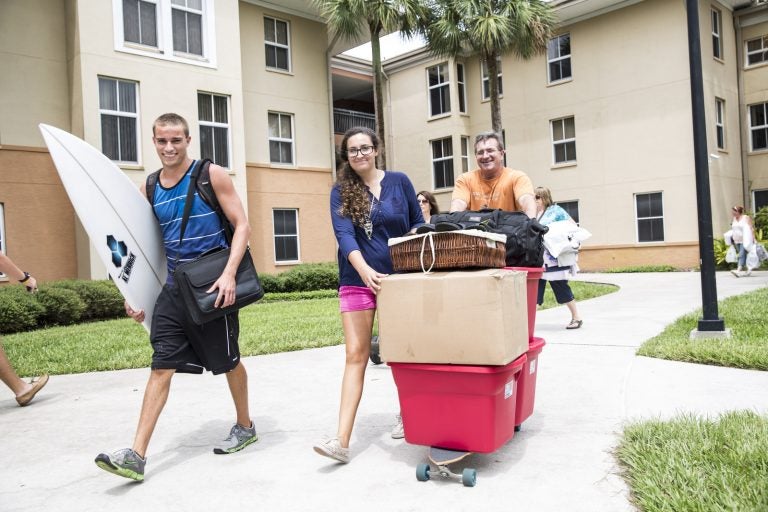 UCF Move in Day: Ditch the Singing Fish and Prepare for Tears