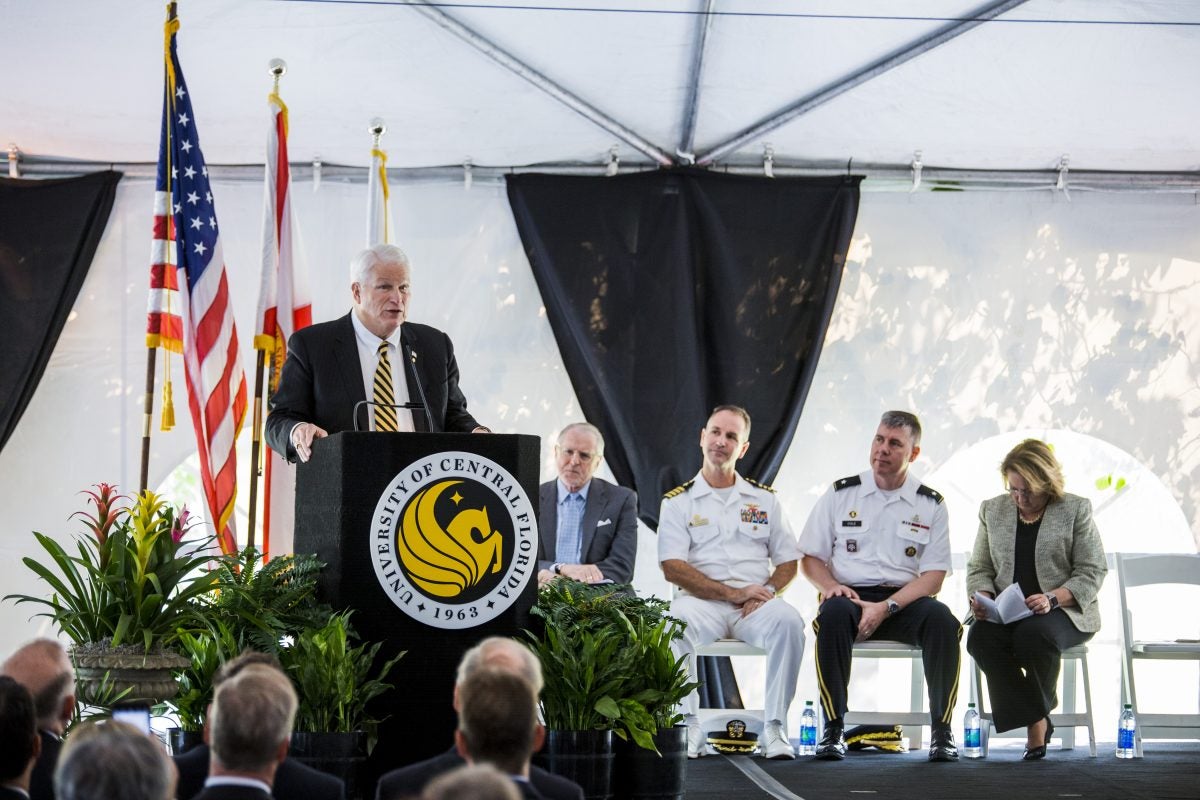 President John C. Hitt expressed his appreciation for a complex dedication in his name during a ceremony at Research Park. “I am particularly proud that our faculty, students and staff at UCF have been able to contribute to the safety, well-being and advancement of our military men and women," says Hitt.
