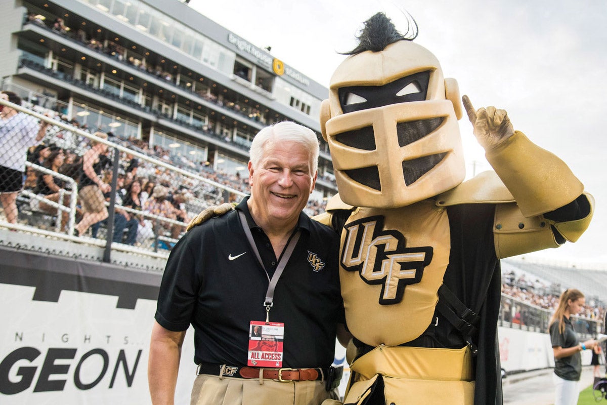 ucf-john-hitt-knightro-scholarship