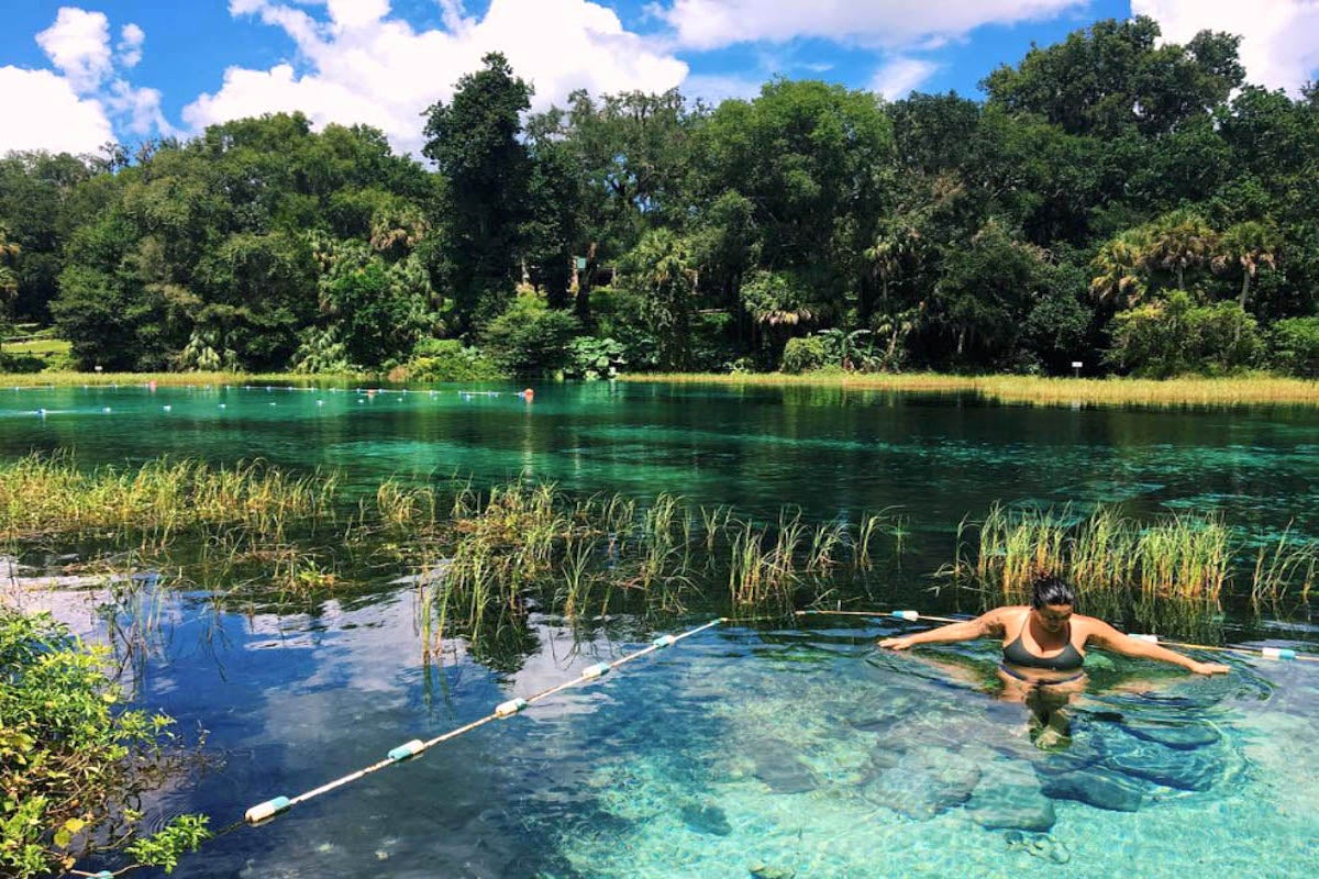 Although it's fall, Florida's warm weather still offers a great opportunity to spend a day cooling off in a natural swimming area. (Photo credit - IG: @gabifrank_)