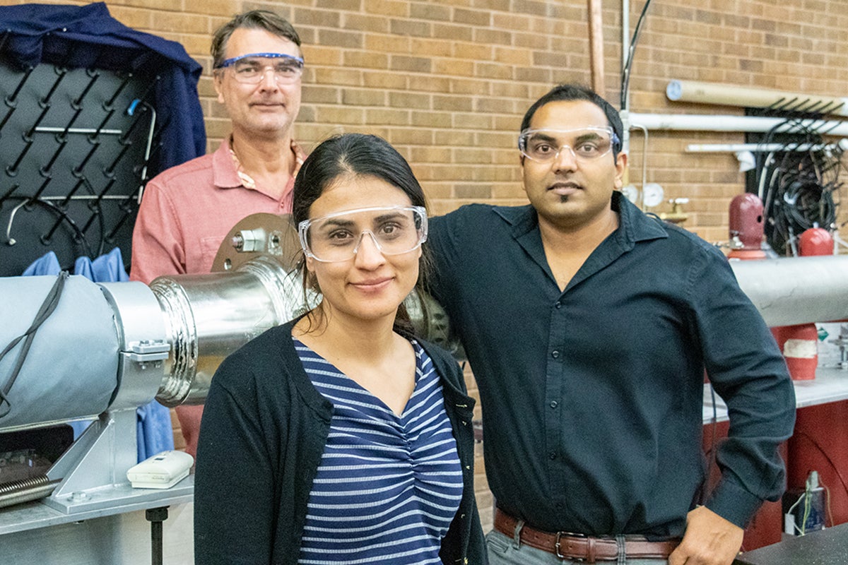 Subith Vasu, Sneha Neupane and Artëm Masunov with a UCF shock tube