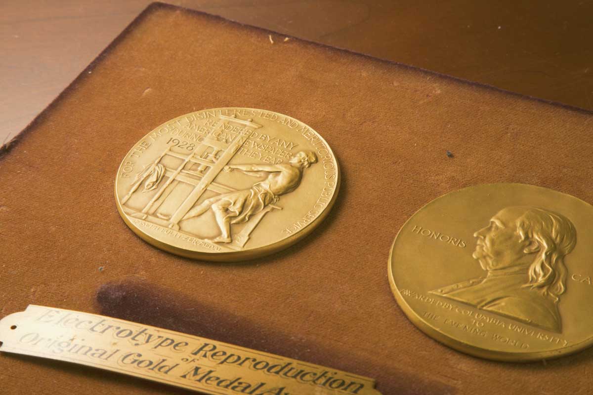 Pulitzer Prize medallions