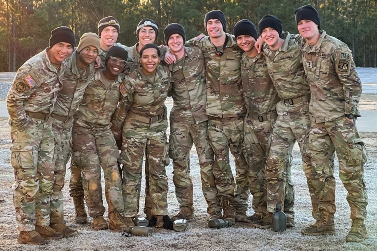 Group photo of UCF ROTC cadets