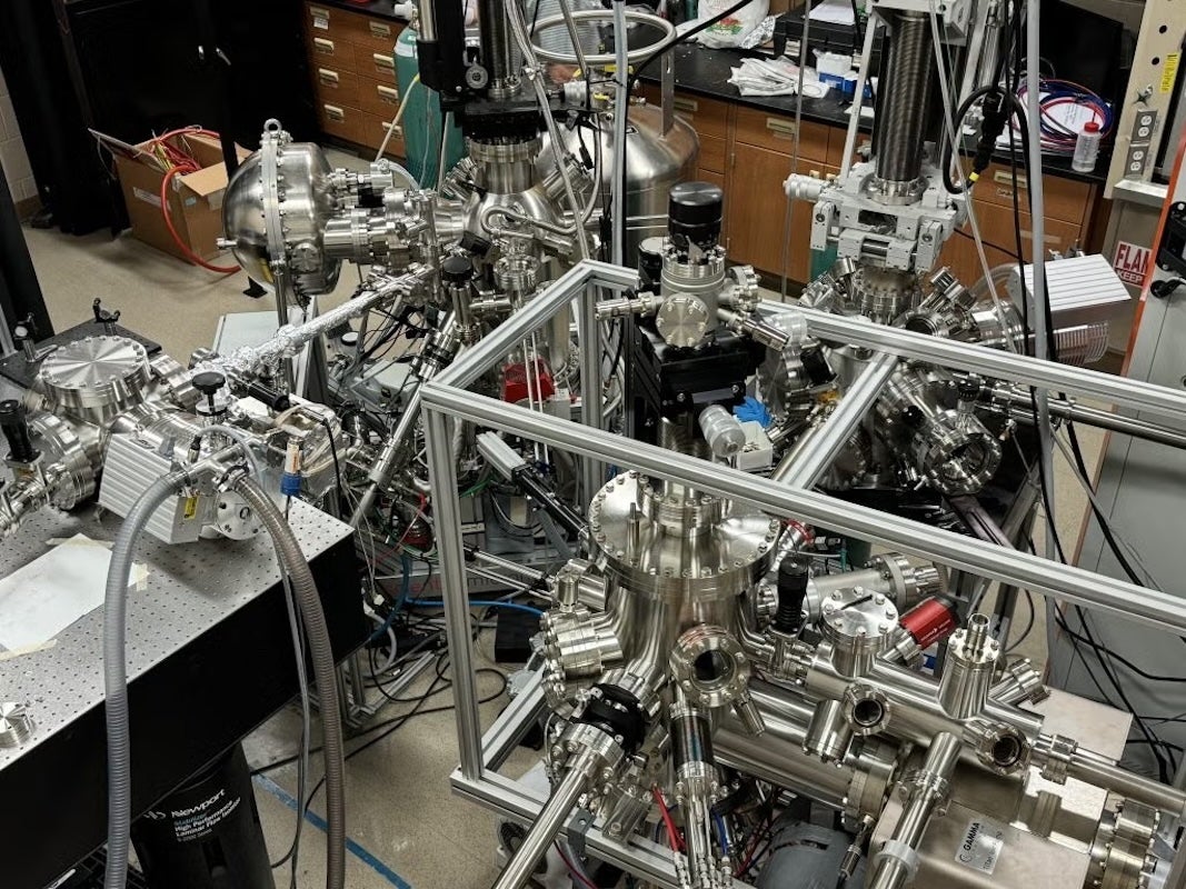 Molecular beam epitaxy and photoemission spectroscopy equipment in Madhab Neupane’s UCF physics lab.
