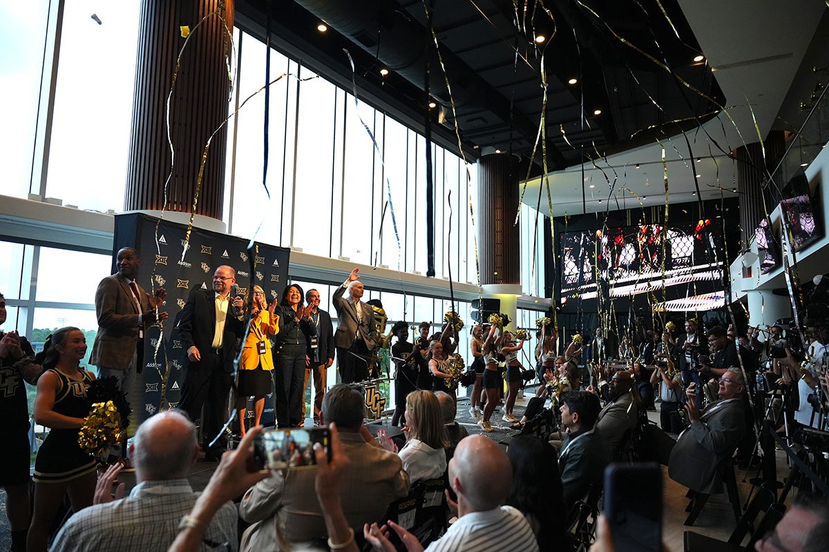 Confetti rains over crowd in new Roth Tower