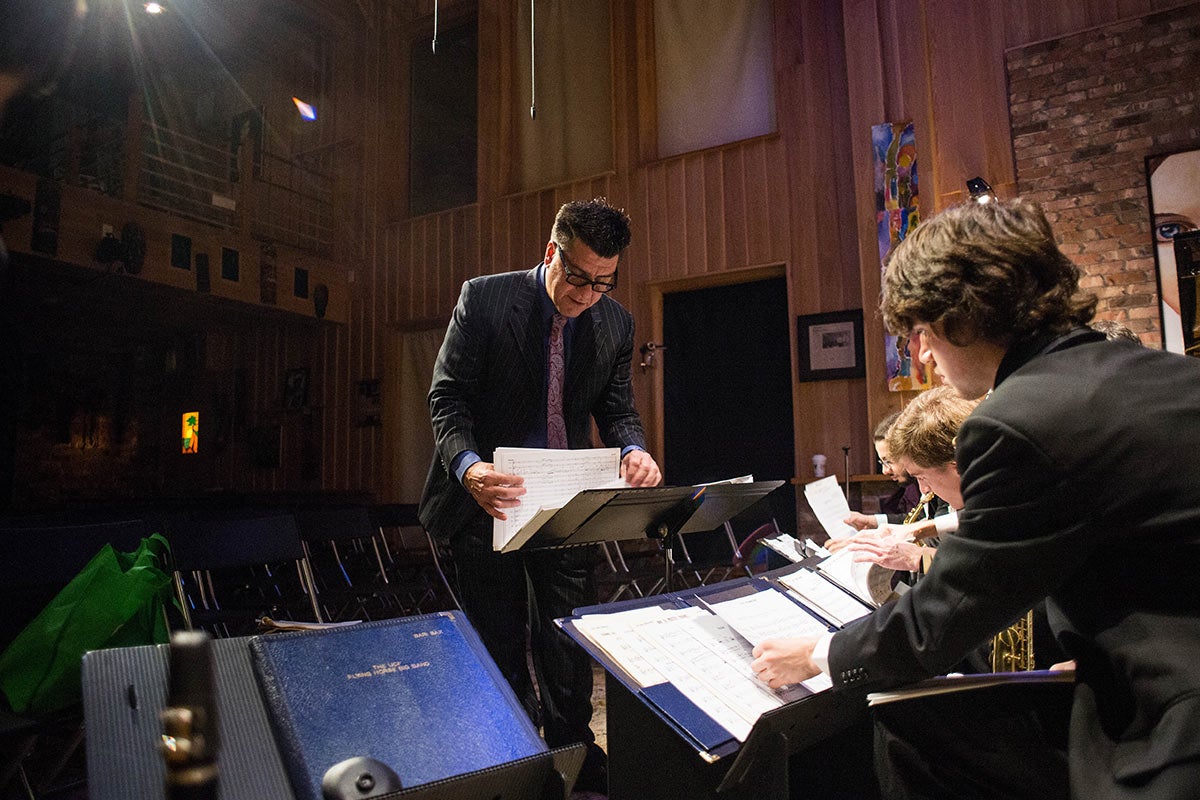 Jeff Rupert preparing for concert