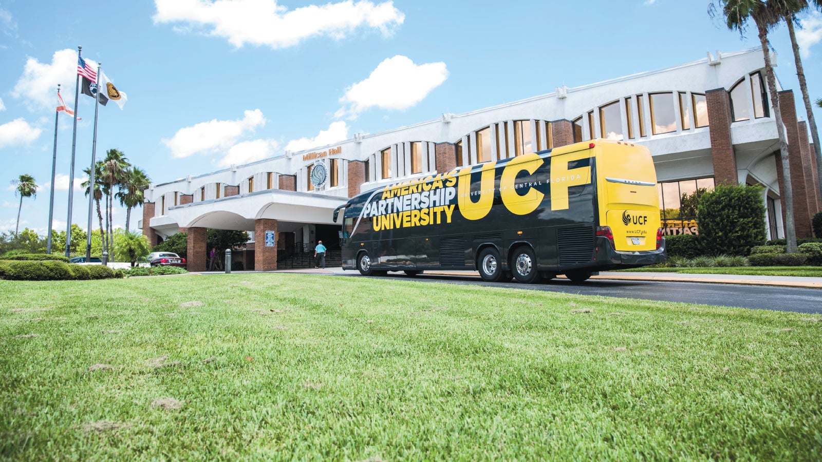 One of the two new buses that travel to and from the Rosen College of Hospitality Management One of the two new buses that travel to and from the Rosen College of Hospitality Management