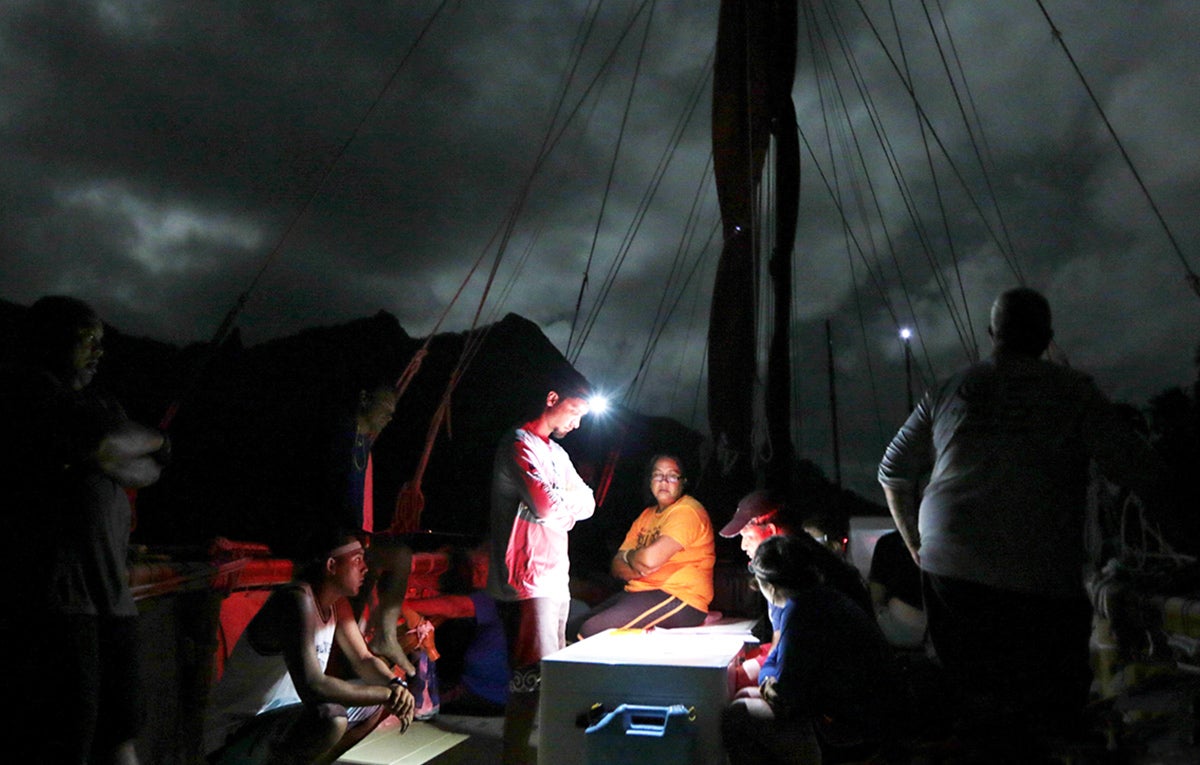 hokulea-bigger-picture