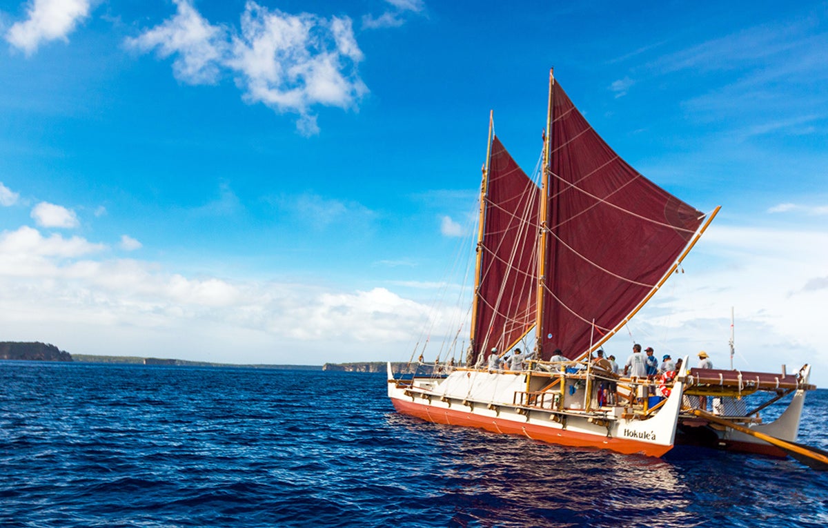 hokulea-crew hokulea-crew