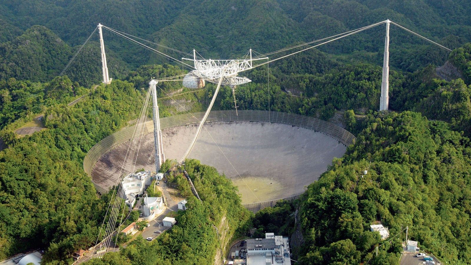 Expanded Views from the UCF-managed Arecibo Observatory Expanded Views from the UCF-managed Arecibo Observatory